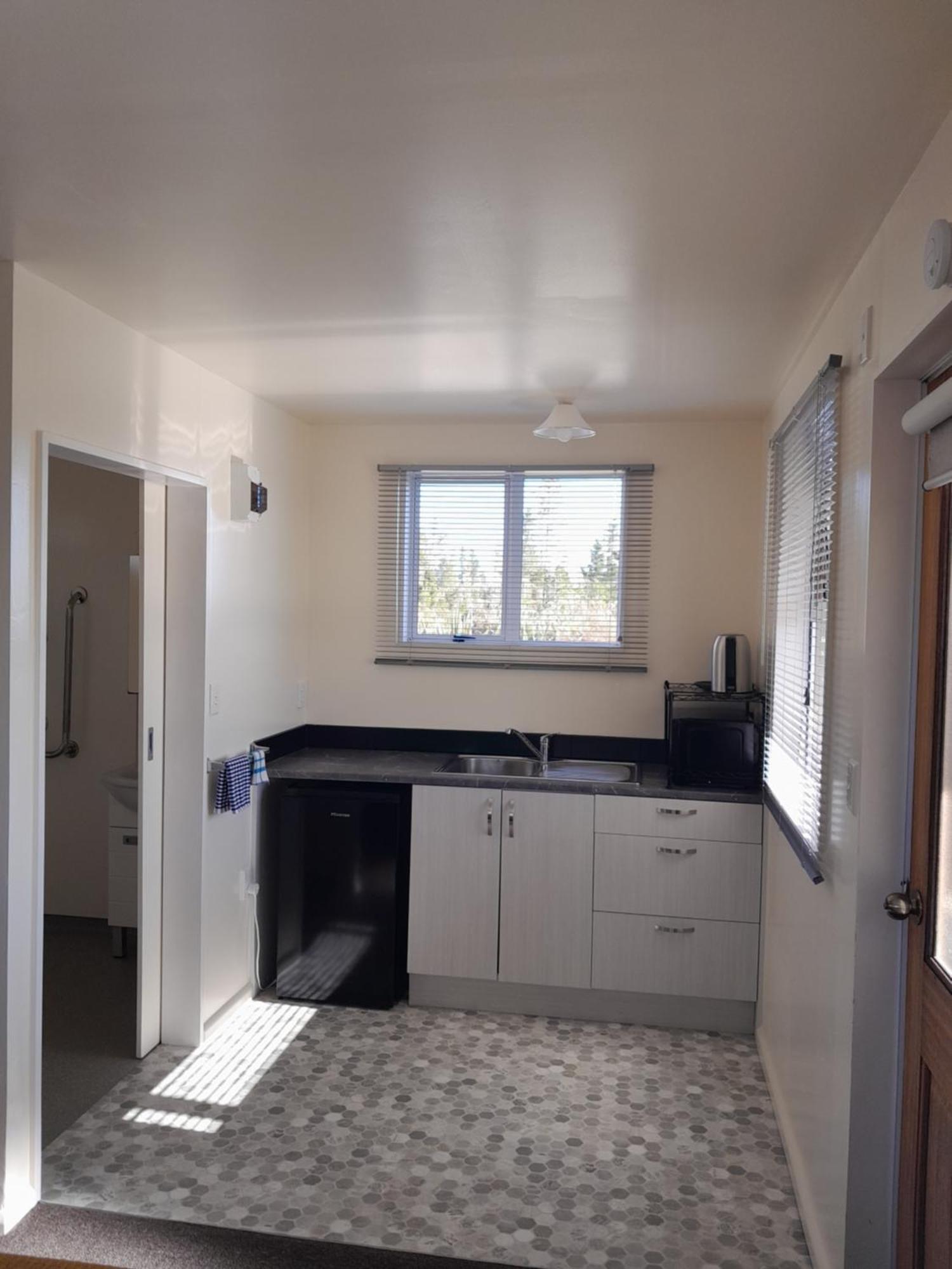 Sunset Accommodation Уестпорт Екстериор снимка